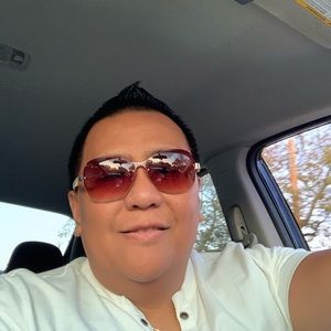 Meet your Posher, Joel